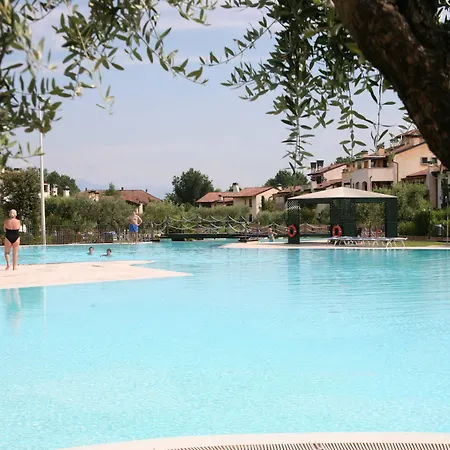 Lugana & Sporting Club - Sermana Village Apartahotel Peschiera del Garda